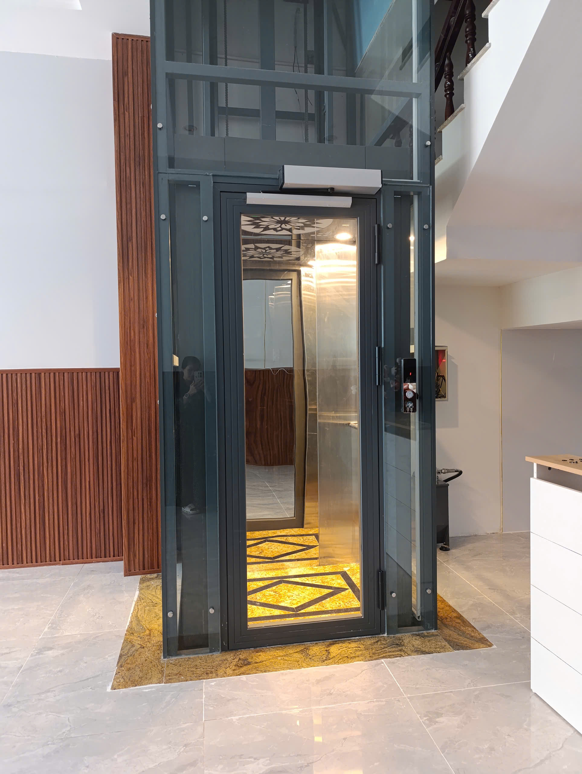 Thang máy gia đình hệ thủy lực