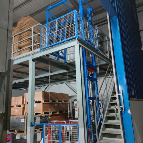 Thang Nâng Thủy Lực 500Kg -1 Tấn